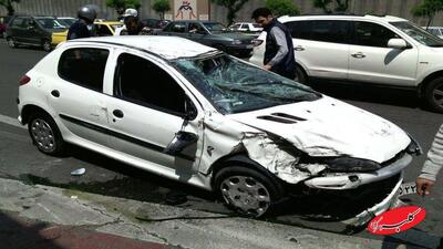  ببینید | تصاویری از تصادف مرگبار پژو ۲۰۶ در جاده دماوند - کلبه سرگرمی
