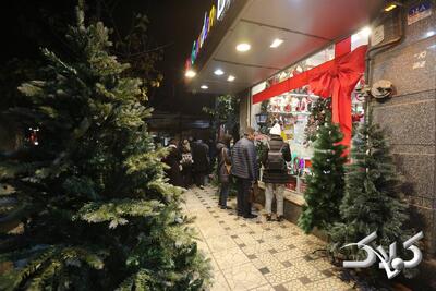 واکنش مردم به مراسم شب کریسمس با حضور سلبریتی‌ها - مجله اینترنتی کولاک