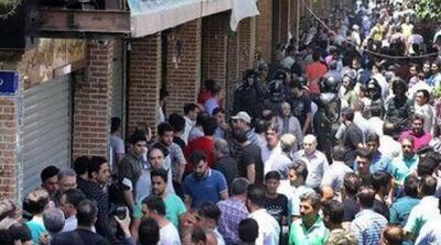 اجازه ندهید اعتراضات درست بازاریان، به مقوله ای امنیتی تبدیل شود - مردم سالاری آنلاین