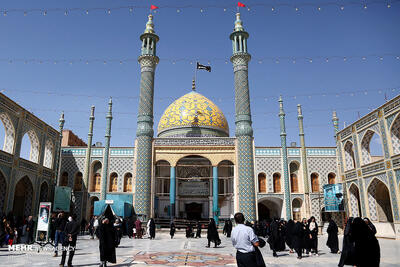  نقاره زنی در حرم حضرت علی بن باقر(ع) در مشهد اردهال کاشان
