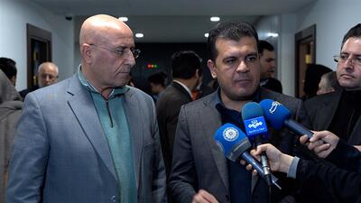 تشکیل کنسرسیوم صادرات محصولات دانش‌بنیان را دنبال می‌کنیم