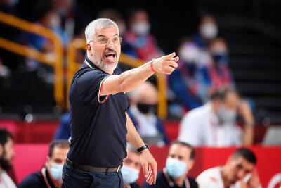 سرمربی، سرپرست و بازیکن تیم بسکتبال استقلال محروم شدند - پارس فوتبال