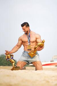 اسکندری: حضورم در مستر المپیا افتخاری برای ایران است - پارس فوتبال