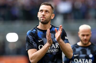 استفان دی فرای در لیست گزینه‌های بارسلونا؛ اینتر استقبال می‌کند - پارس فوتبال