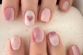  کاور ناخن چیست؟