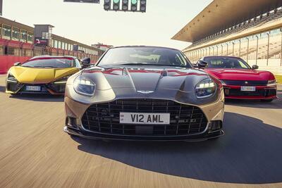 نبرد نهایی دوازده سیلندرها؛ لامبورگینی، فراری یا آستون‌مارتین؟ - پدال