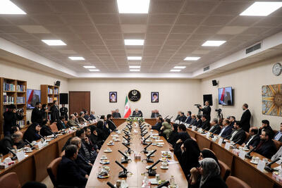 نیازمند جراحی بزرگ هستیم