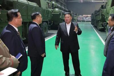 رئیس کره‌شمالی بر ارتقای سامانه‌های تسلیحاتی راکت‌انداز تاکید کرد