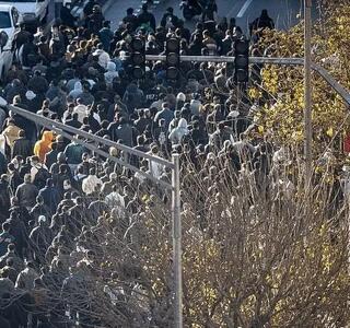 واکنش روزنامه اطلاعات به اعتراض کسبه بازار؛ قصد آنها براندازی نیست