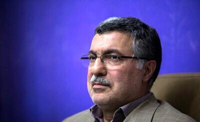  ظفرقندی: تلاشمان بر این است که داروهایی که مشمول بیمه و در لیست دارویی ما هستند، قیمتشان افزایش پیدا نکند + فیلم