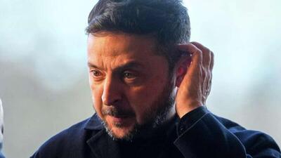  چای بوز، روزنامه‌نگار ایرلندی، زلنسکی را «دیو سبز» نامید