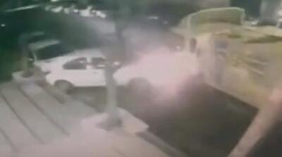 لحظه تصادف کامیون با 13 خودرو را ببینید