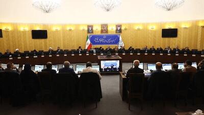 موافقت کمیسیون تلفیق مجلس با افزایش ۳۰ درصدی حقوق