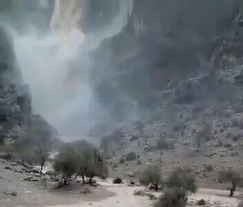 جاری شدن آبشار فصلی کوهبزان