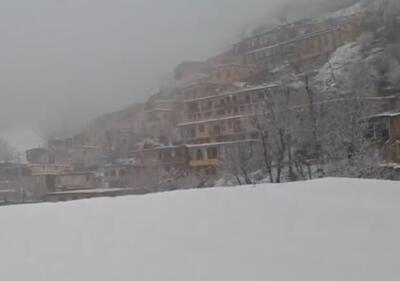 مدفون شدن برخی منازل مسکونی در روستای نرگسله‌ دیواندره در کردستان