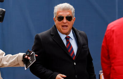 اتهام کلاهبرداری به خوان لاپورتا؛ رئیس بارسلونا به دادگاه احضار شد