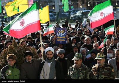 9 دی روز تجلی میثاق ملت با ولایت فقیه است/ جهاد تبیین راهکار مقابله با جنگ ادراکی دشمن - تسنیم