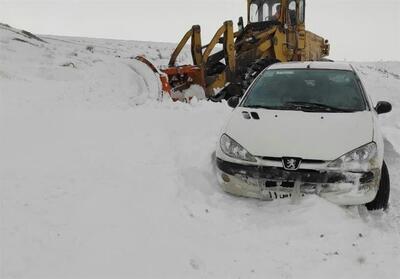 بازگشایی 28 راه روستایی بروجرد پس از برف سنگین - تسنیم