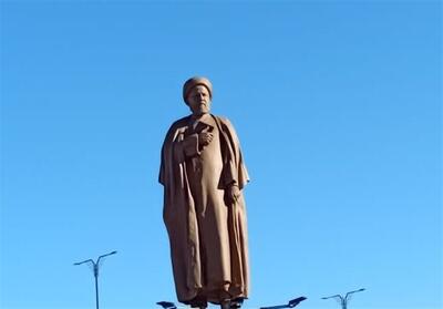 رونمایی از تندیس شهید رئیسی در تقاطع اردبیل - تسنیم
