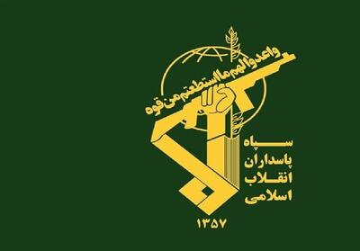 سپاه عاشورا: مشعل بصیرت و مقاومت خاموش‌شدنی نیست - تسنیم