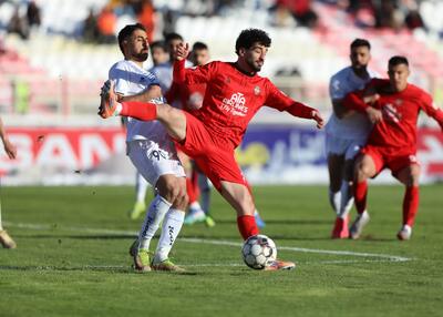 آمار عجیب قهرمان: پنج بازی، یک برد!