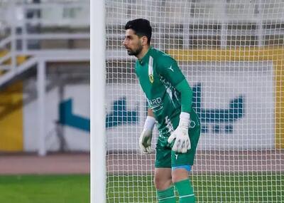 جوان شهرکردی بهترین گلر نیم‌فصل اول