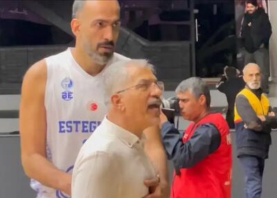 سرمربی، سرپرست و بازیکن استقلال محروم شدند!