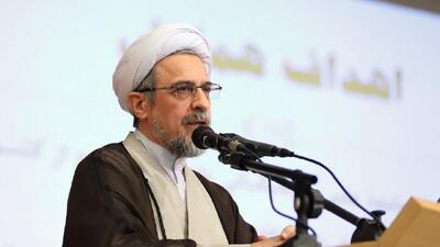 رابطه علامه مصباح با رهبر انقلاب بر کسی پوشیده نیست