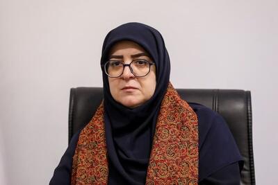 مهاجرانی: همتی با نظر خبرگان بانکی رئیس بانک مرکزی شد