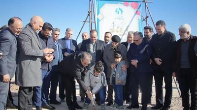  کلنگ‌زنی اقامت‌سرای بیماران سرطانی راه آسمان در سمنان