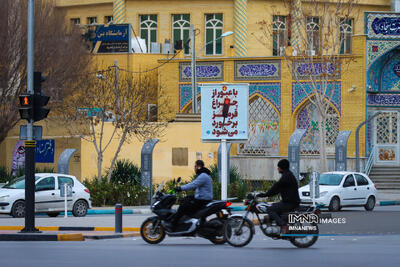 اکران شهری با محوریت فرهنگ‌سازی موتورسواری ایمن