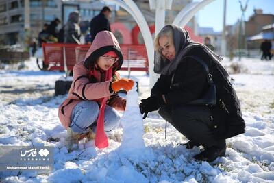 شادی مردم ارومیه در زمستان برفی