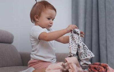 سه روش برای تا کردن لباس‌ها در سی ثانیه