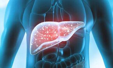 هشدار فوری: این ۵ نشانه روی صورت خبر از کبد چرب می‌دهند! قبل از جدی شدن بیماری ببینید