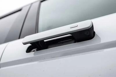 دستگیرهای مخفی خودرو در چین ممنوع شد