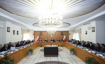 تاکید پزشکیان بر پیگیری مطالبات فعالان اقتصادی در دولت