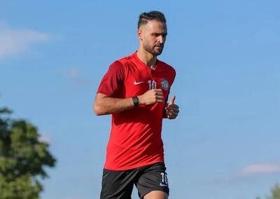 بمب جدید تراکتور؛ ستاره محبوب پرسپولیسی‌ها در راه تبریز!