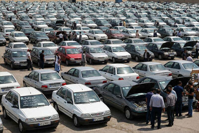 قفل‌شدن بازار خودرو میان قیمت‌گذاری دستوری، رکود تقاضا و بازگشت دلالی