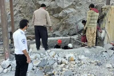 محبوس شدن ۲۴ نفر در پی ریزش معدن بافق