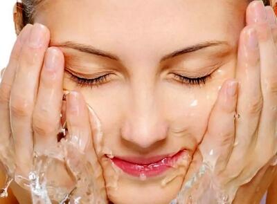  چگونه از بروز مشکلات پوستی پیشگیری کنیم