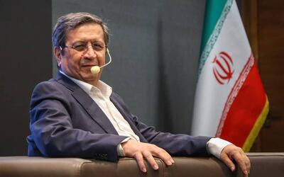  ژست خاص همتی در اولین حضورش به عنوان رئیس کل بانک مرکزی | تصاویر