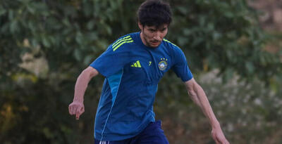 مهاجم و مدافع پرسپولیس از ازبکستان می‌آیند