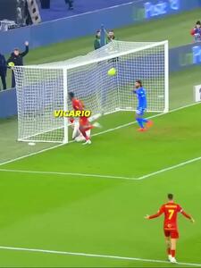 ویدئو: وقتی دروازه‌بان‌ها غیرممکن را ممکن می‌کنند