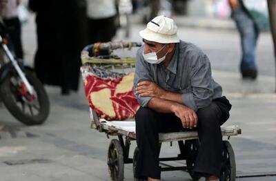 چرا کارگران و بازنشستگان تاوان می‌دهند؟/ مالیات سنگین با حقوق زیر ۱۰۰ دلار!