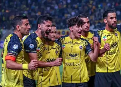 سپاهان - استقلال با 60 هزار تماشاگر برگزار می‌شود