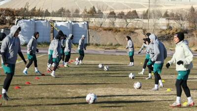 برگزاری تمرین  بانوان پرسپولیس زیر نظر کادر فنی