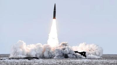 این لانچرهای موشکی از دور شبیه جرثقیل هستند | ابتکاری برای فریب