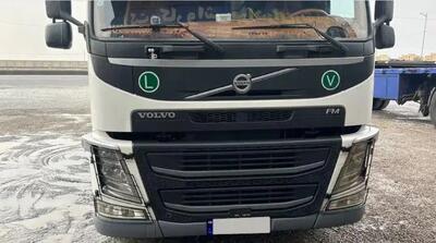 حراج 7 دستگاه ماشین آلات سنگین زیر قیمت (شرکت ساختمانی) : کشنده ولووF12 ، بیل مکانیکی ، لودر ، جرثقیل ،  کمپرسی