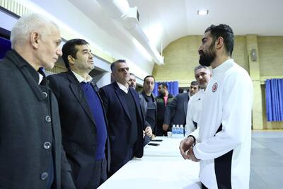 بازدید دنیامالی از اردوی تیم ملی ام‌ام‌ای + فیلم