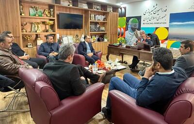 بررسی مسیرهای ورودی به تیم ملی شمشیربازی در نشست تخصصی